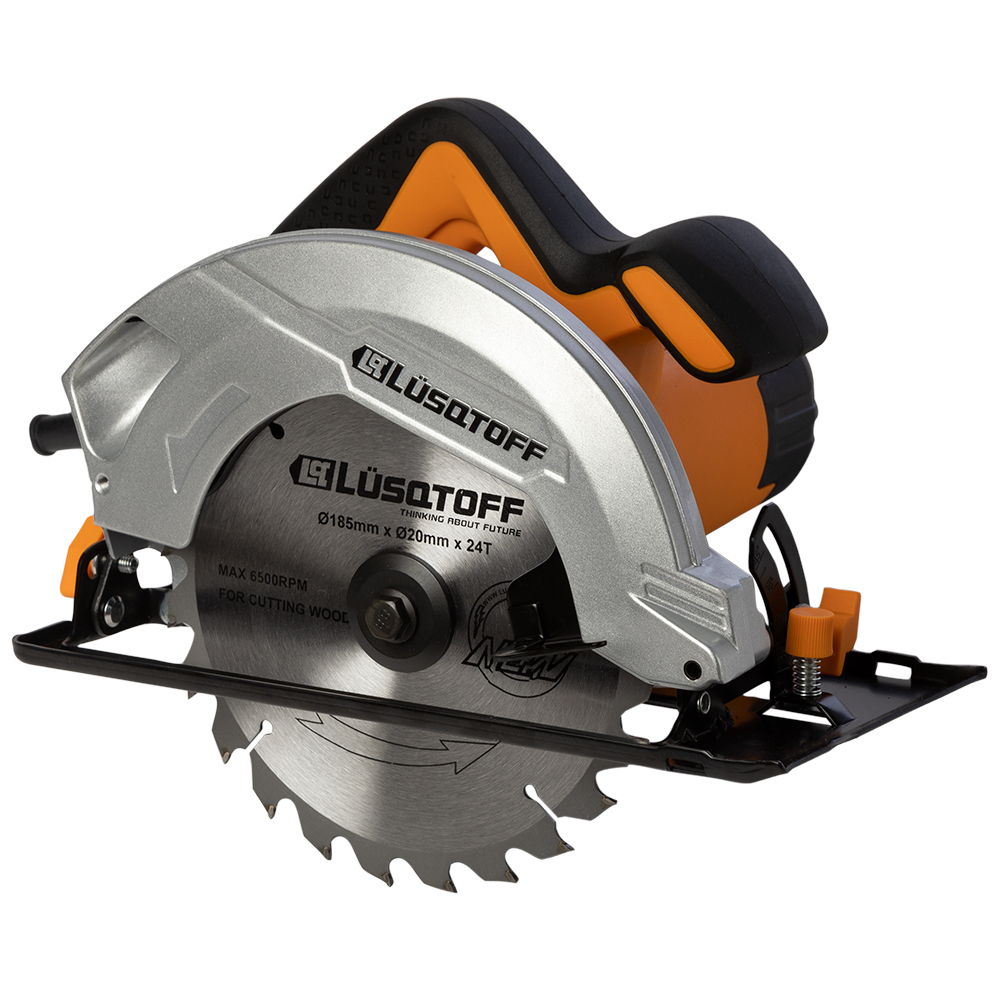 • Tensión: 220 V ~ 50 Hz
• Potencia: 1500 W
• Diámetro: 185 mm
• Velocidad: 5.500 Rpm
• Profundidad de corte 90º: 63,5 mm
• Profundidad de corte 45º: 46 mm
• Peso: 4,40 Kg

INCLUYE:
- Hoja de sierra con 24 dientes
- Llave allen de ajuste
- Guía paralela

• Torque alto debido a sus 1500 W de potencia.
• Diseño compacto, robusto y ergonómico.
• Palanca de acción individual para ajuste rápido
  de pronfundidad de corte.
• Mango lateral auxiliar.
• Guía para cortes rectos.
• Base de metal.